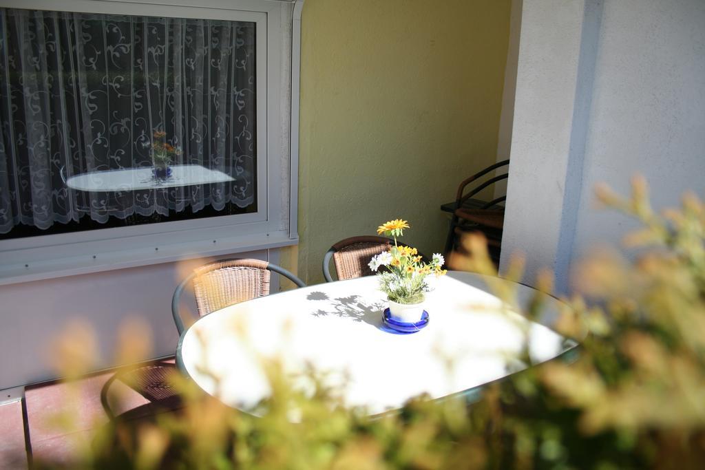 Haus Stricker Apartment Sagard Phòng bức ảnh